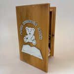Подарък за новородено бебе от баба и дядо, кутия книга с лично послание и рамка за снимка
