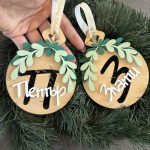Персонализирана коледна топка за елха с име и буква, оригинални коледни играчки за елха - Image 4